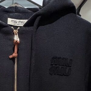 Women’s  jacket Size M